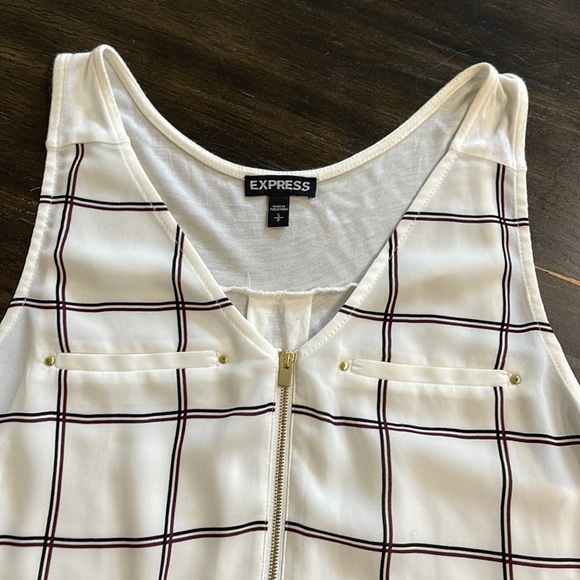 Window Pane Blouse - Picture 4 of 4